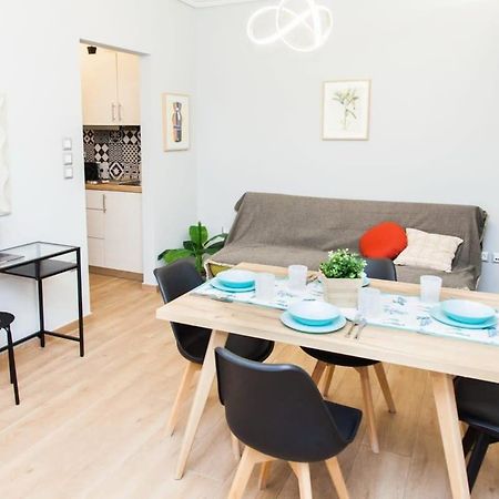 Contemporary And Chic Apartment In Central Athens Luaran gambar