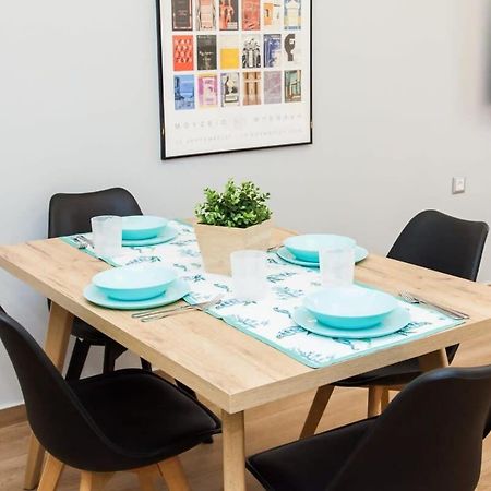 Contemporary And Chic Apartment In Central Athens Luaran gambar
