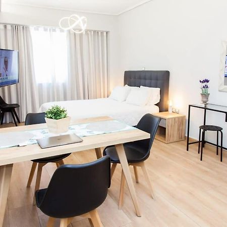 Contemporary And Chic Apartment In Central Athens Luaran gambar